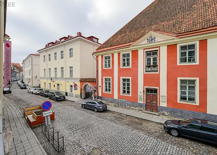 아파트 Dictumfactum Noble Old Town