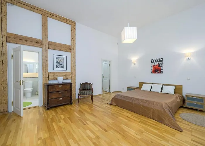 Apartman Dictumfactum Noble Old Town *