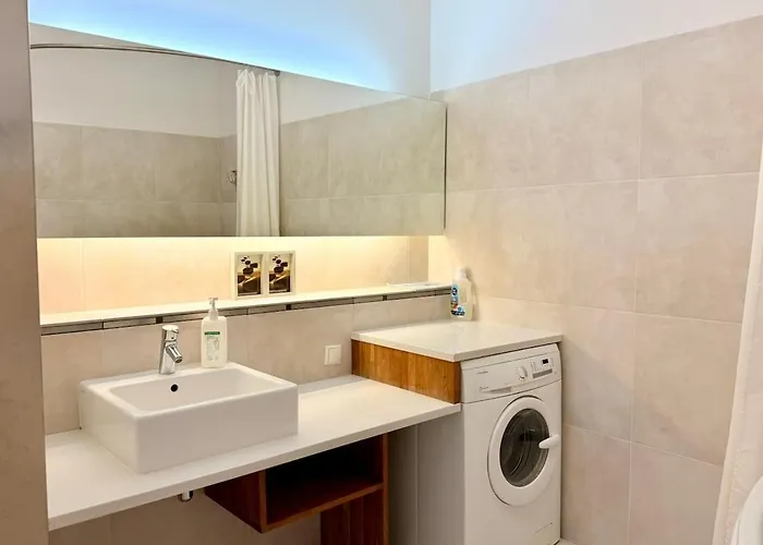 Dictumfactum Noble Old Town