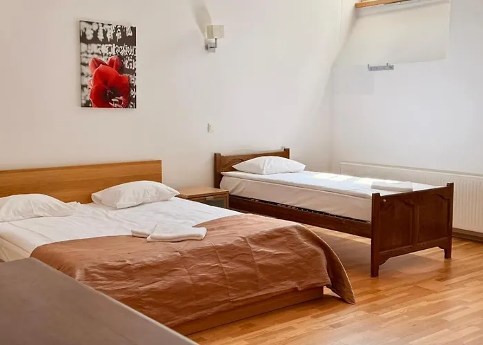 Dictumfactum Noble Old Town Apartment *