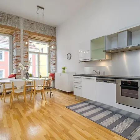 Dictumfactum Noble Old Town Apartamento Talin