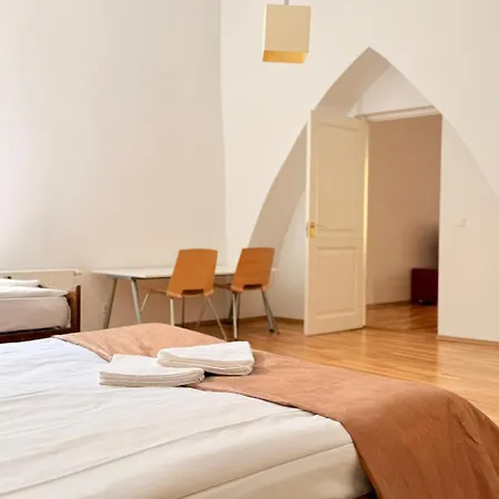 Dictumfactum Noble Old Town *