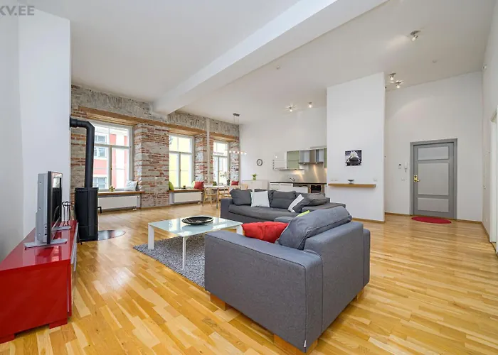 Dictumfactum Noble Old Town